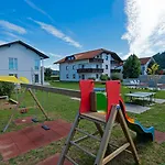 Scheiber Unterburg am Klopeiner See